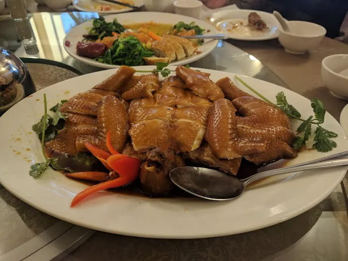 Golden China Restaurant 8