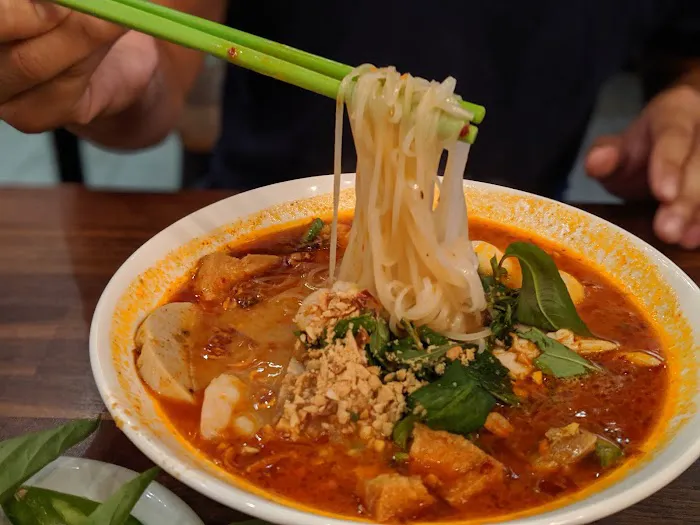 Wei’s Cafe (Jo Jo's Cafe) 3