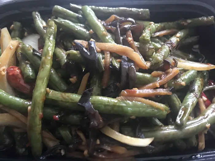 Golden Wok 6