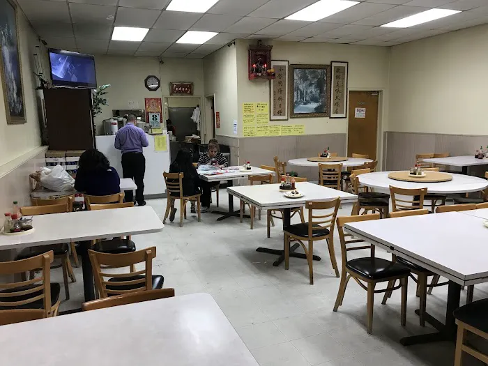 Little Hunan Restaurant 3