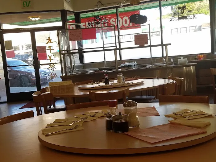Pacific Restaurant 4