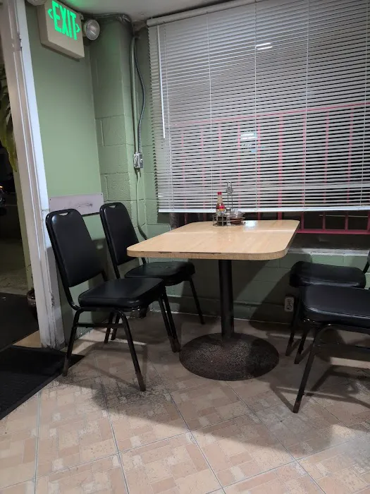 Wong's Cafe 9