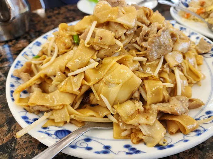 Mr Fong BBQ & Noodles 7