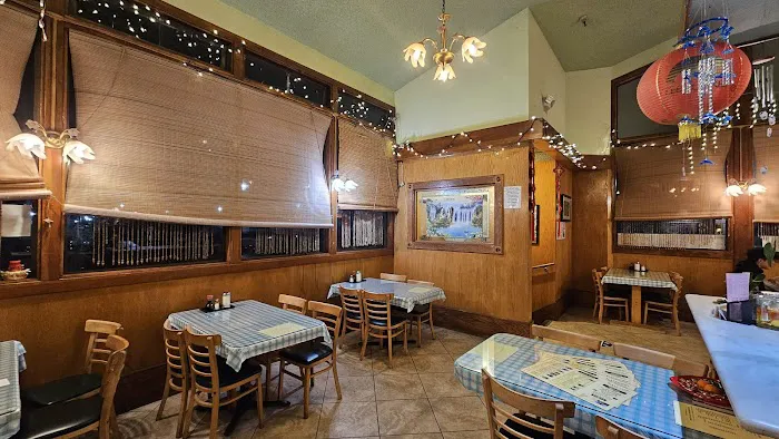 Raymond's Chinese Restaurant 1