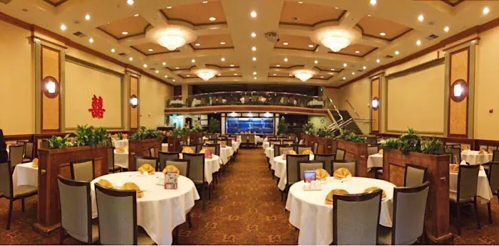 Grand Palace Seafood Restaurant 富源酒家 1