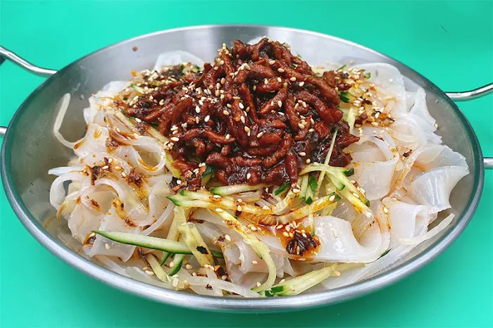Z-One Kitchen 10