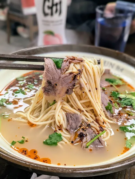 DH Noodles & Grill 敦煌兰州牛肉拉面 5