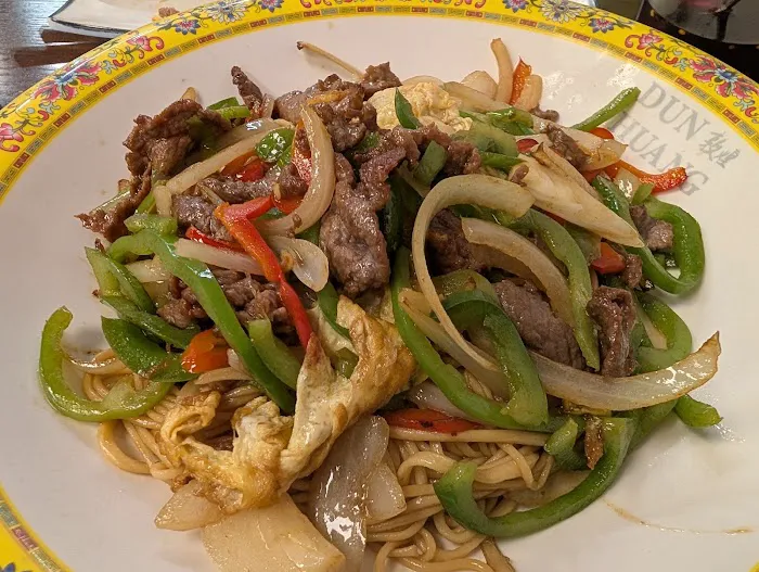 DH Noodles & Grill 敦煌兰州牛肉拉面 9