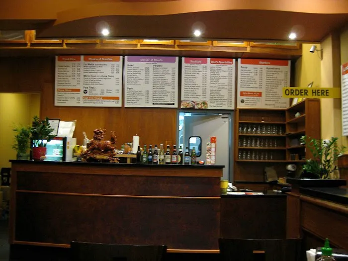 Chau's Cafe 6