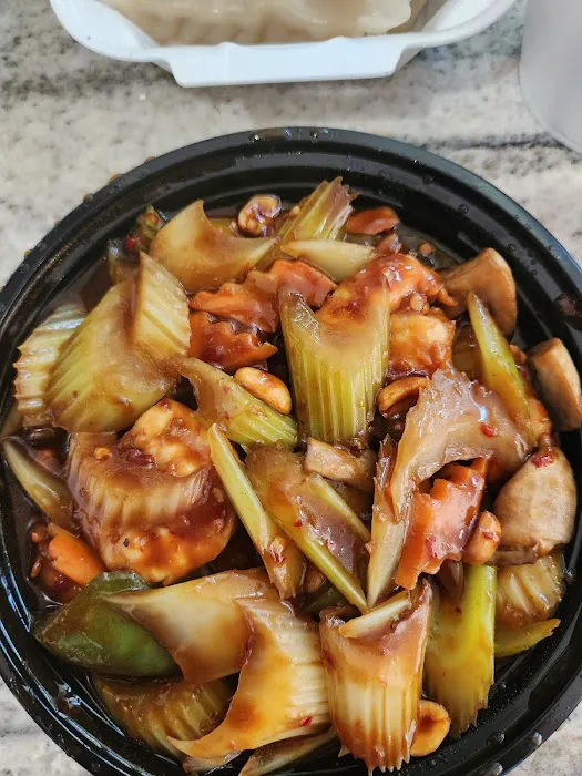 Lin's James Cafe Chinese Restaurant 6