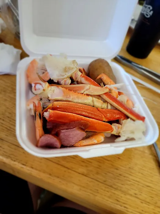 Tasty Crab Lake Anna 9