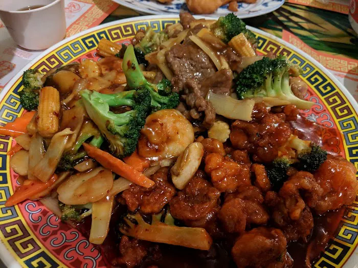 Peking China Restaurant 7