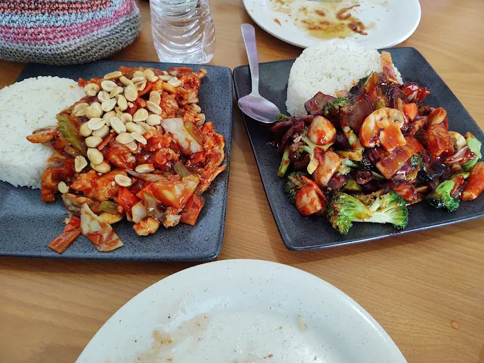 China Inn Restaurant Inc 4