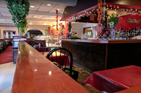 Golden China Restaurant 7