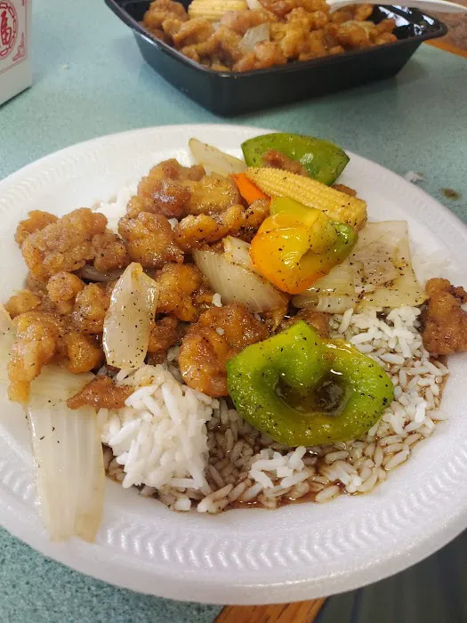 Red Apple Chinese Restaurant 3