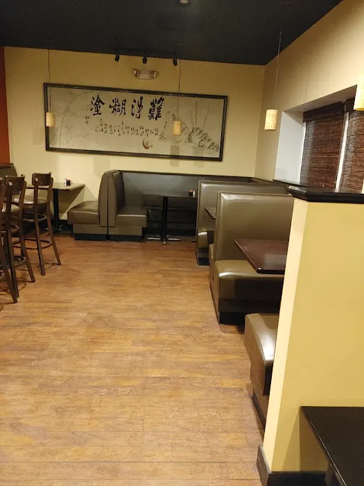 Yu's China Bistro 7