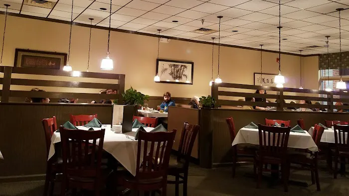 Chen's Chinese Restaurant 1