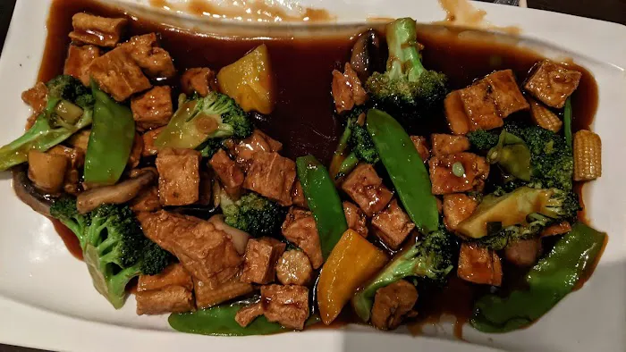 Little Szechuan Chinese Restaurant 3
