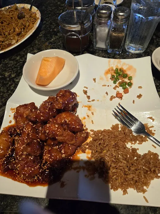 Peking Restaurant 6