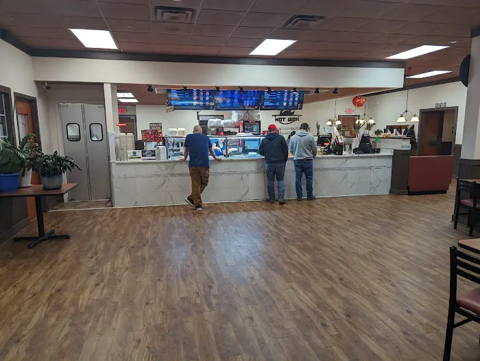 Hot Wok 4