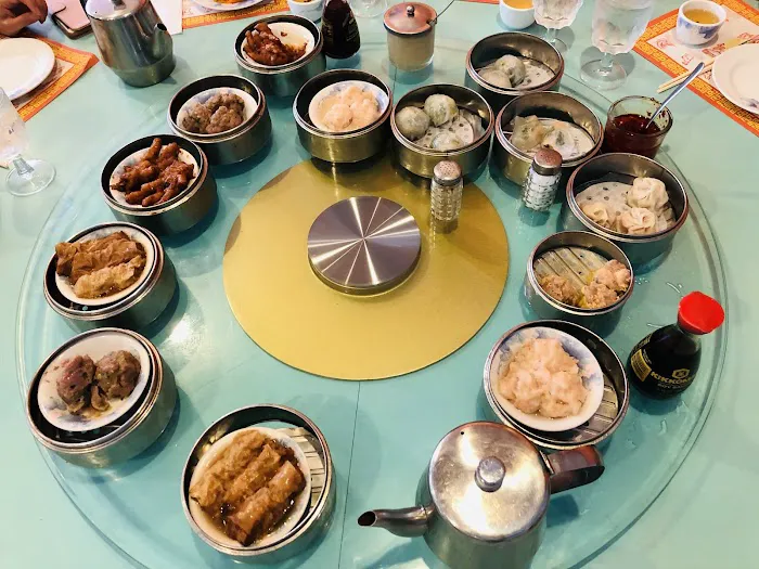 Full Kee Restaurant 3