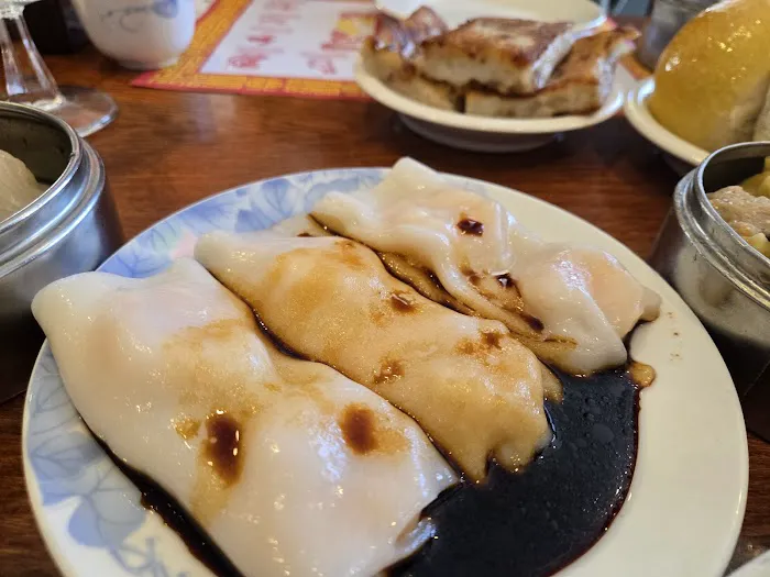 Full Kee Restaurant 5
