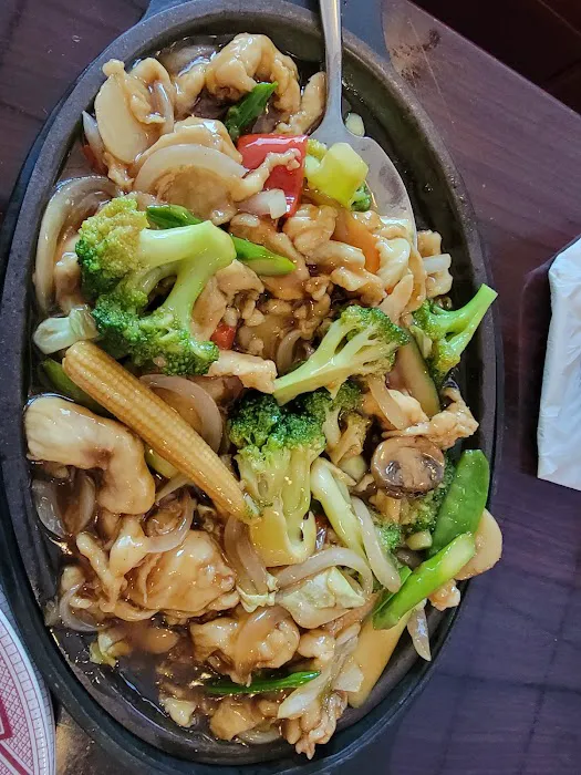 Chen's Chinese Restaurant 4