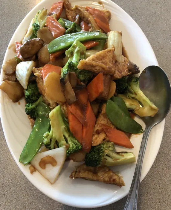 Yum Yum Good Chinese Restaurant 3