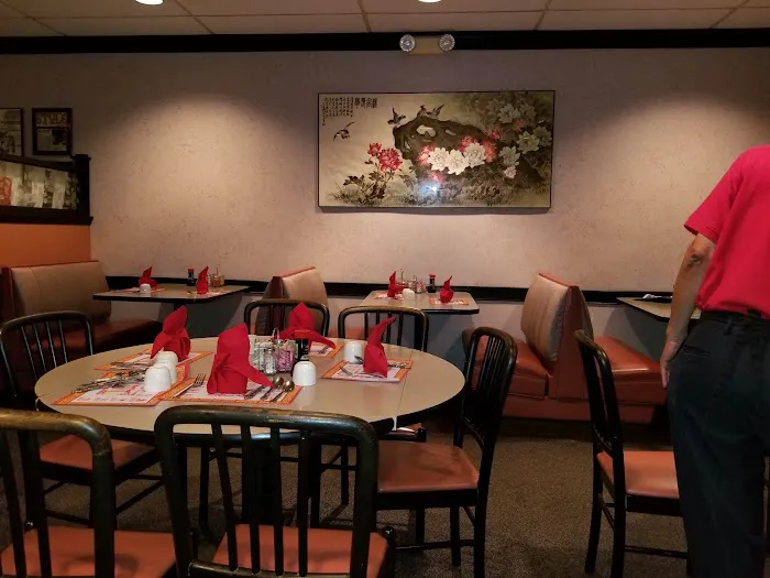 Yum Yum Good Chinese Restaurant 5