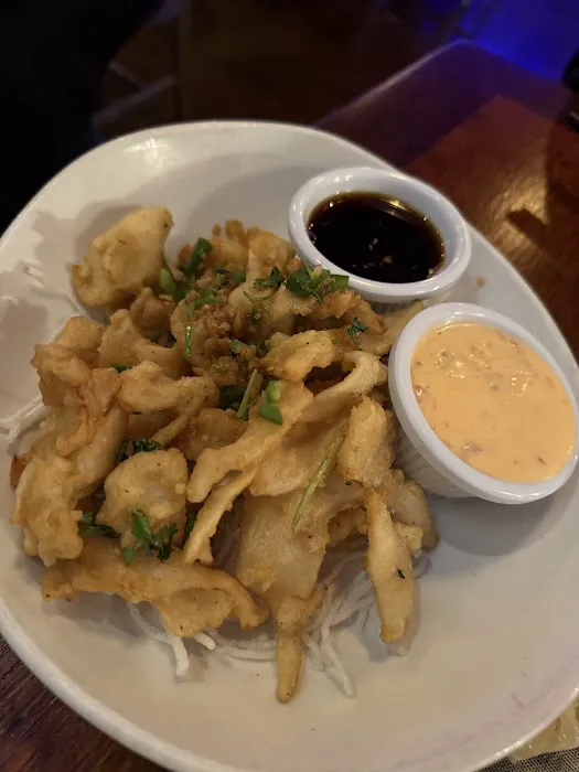 Fat Dragon Chinese Kitchen and Bar 7