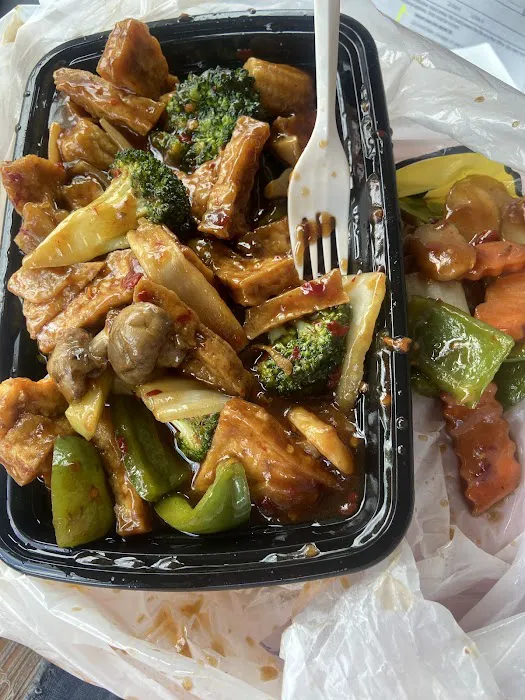 Hunan Gourmet 8