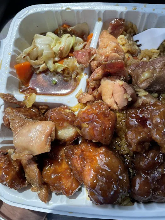 Go'Dragon Asian Grill 5