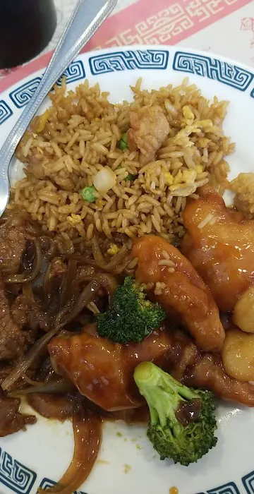 A Wok Chinese Restaurant 3