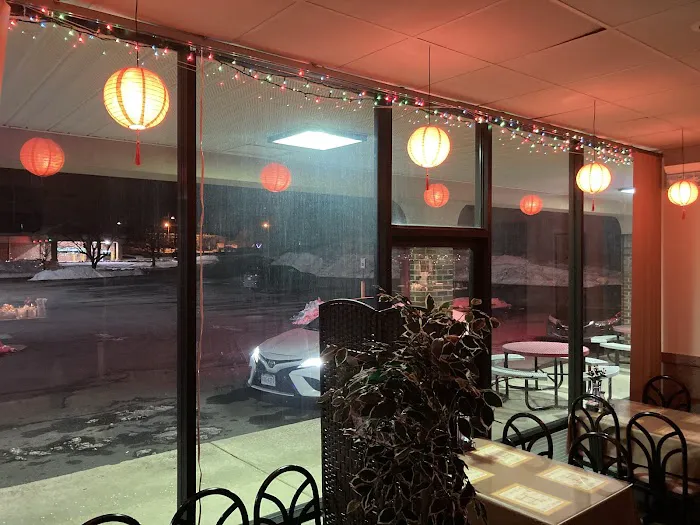 A Wok Chinese Restaurant 6