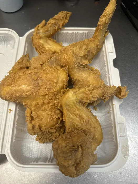 Lucky Chinese Restaurant 9