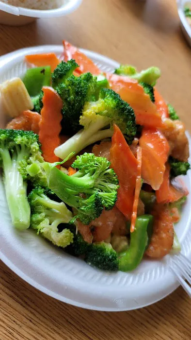 J & J's Chinese Cuisine 4