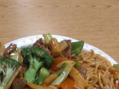 J & J's Chinese Cuisine 0