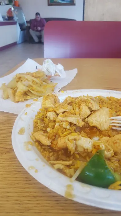 J & J's Chinese Cuisine 7