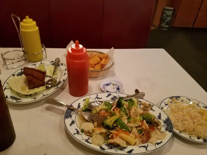 Chen's Chinese Restaurant 7