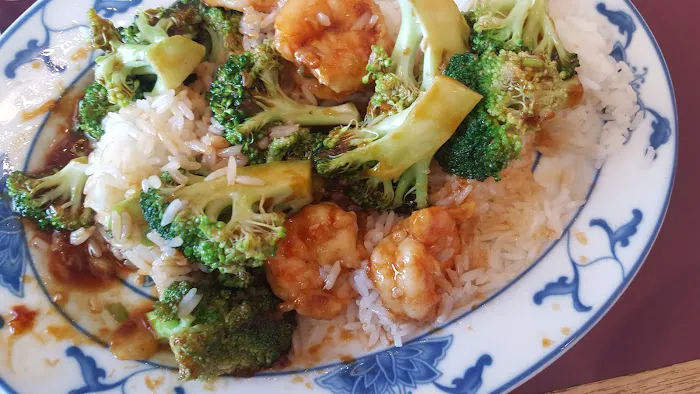 Chen's Chinese Restaurant 10