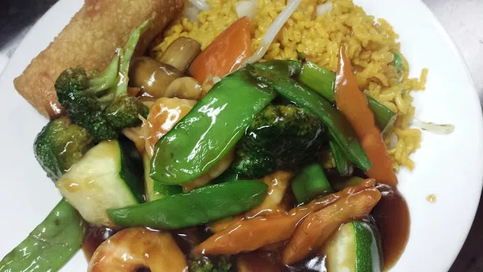 Great Wall Chinese Restaurant - Clarksville, VA 2