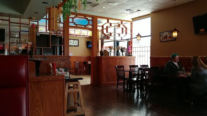 Golden China Chinese and Japanese Restaurant 6