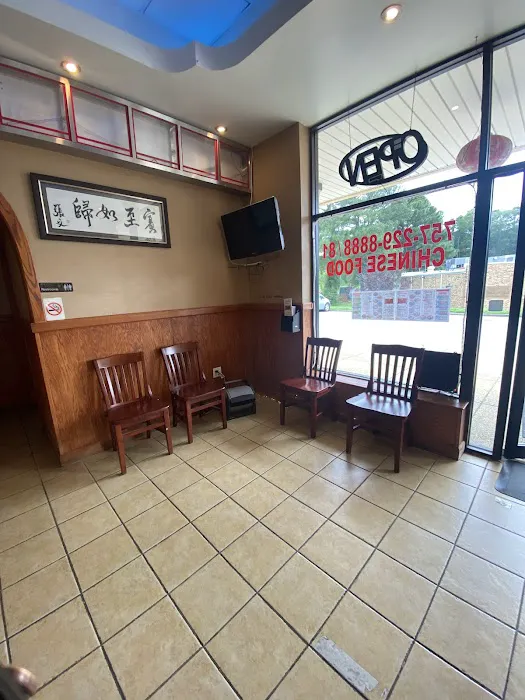 Golden China Chinese and Japanese Restaurant 7