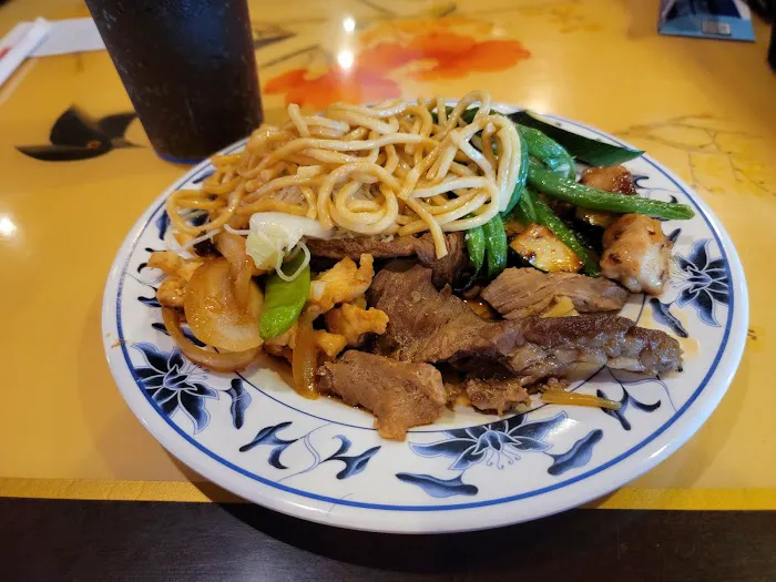 Peking Restaurant 8