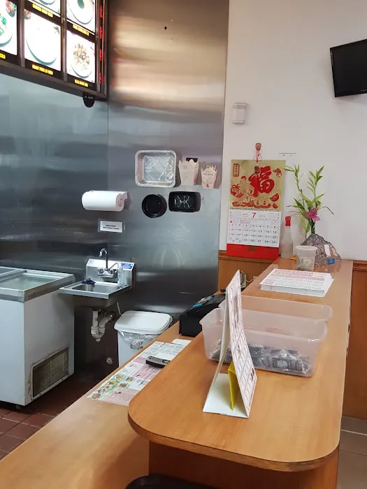 Hong Kong Restaurant 6