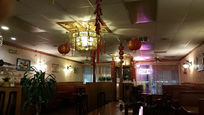 China Moon 1