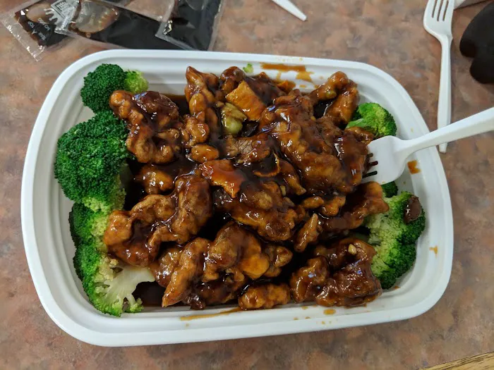 Handy Kitchen Chinese Restaurant 8