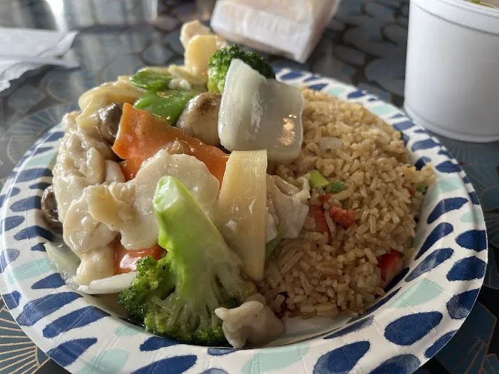 Bamboo House Chinese Restaurant 10