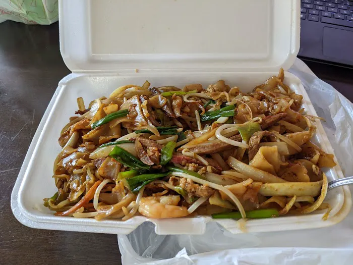 Rice & Noodles Chinese Restaurant 5