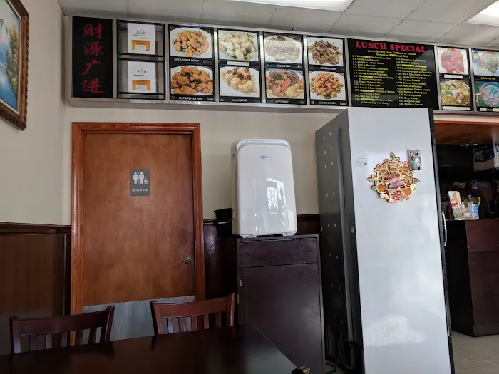 Rice & Noodles Chinese Restaurant 6